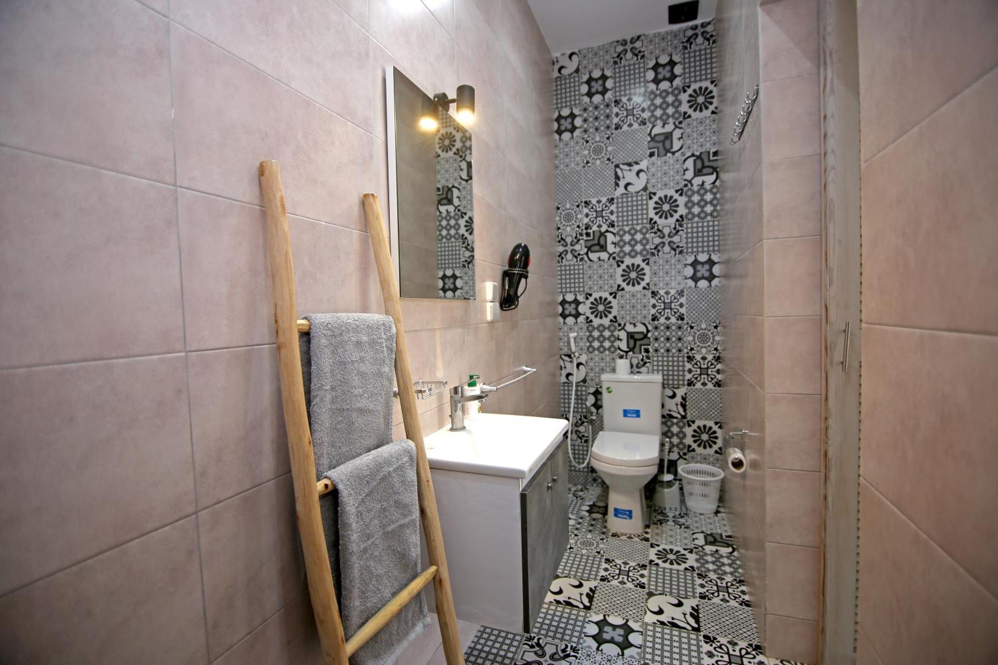 Yanir - Private Swimming Pool Fiber Wifi *